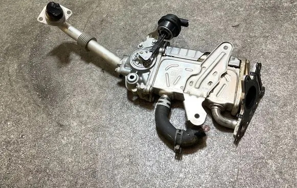 Mercedes-Benz Sprinter W907 W910 EGR valve cooler A6541409000 2324900380