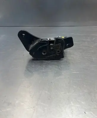 Land Rover Discovery 3 - LR3 Tailgate/trunk/boot lock/catch/latch 
