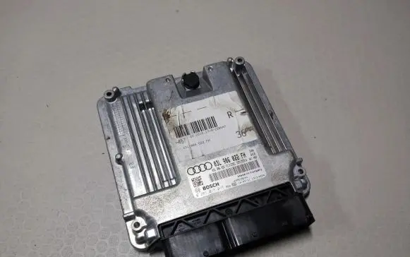Audi A6 S6 C6 4F Engine control unit/module 03L906022FH 03L906022FG 0281015015