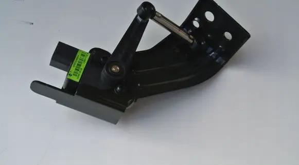Headlight/headlamp level sensor
