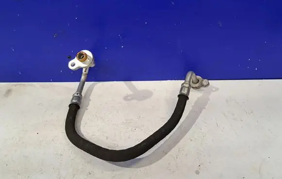 Volvo S90, V90 Air conditioning (A/C) pipe/hose 31369331