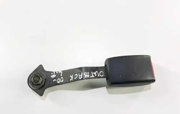 Subaru Outback Front seatbelt buckle