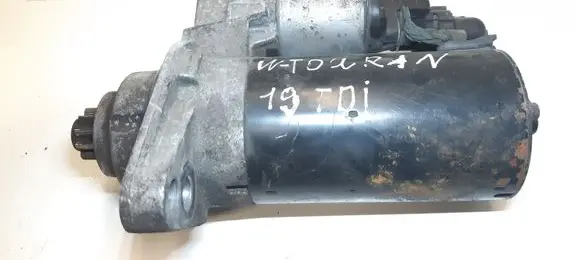Volkswagen Touran I Starter motor 1005631311