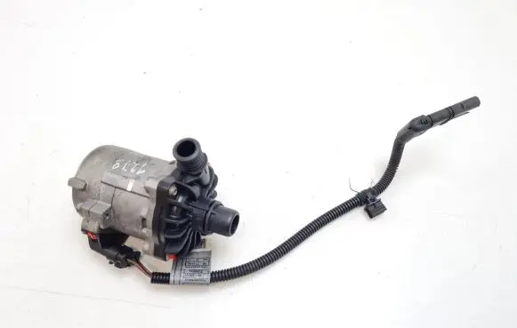 BMW 7 F01 F02 F03 F04 Electric auxiliary coolant/water pump 7601305 7566335