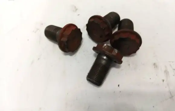 Honda Civic Nuts/bolts 