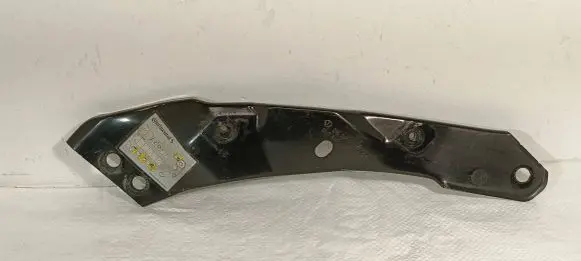 Volkswagen Golf VI Radiator support slam panel bracket 5K0806930B