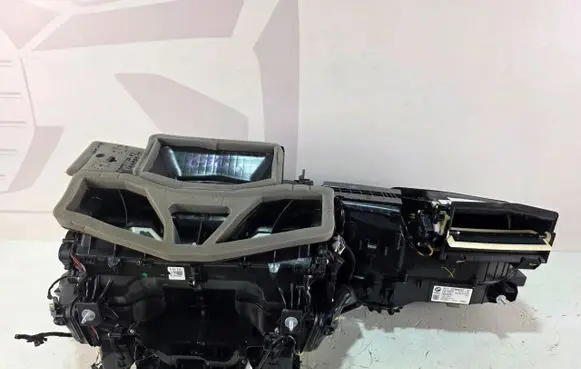 BMW 5 G30 G31 G38 Interior heater climate box assembly 