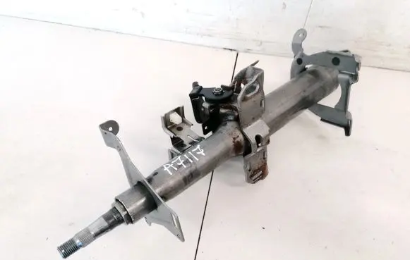 Nissan X-Trail T30 Steering wheel axle