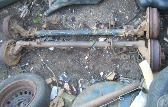 Mercedes-Benz 100 W631 Rear axle beam 