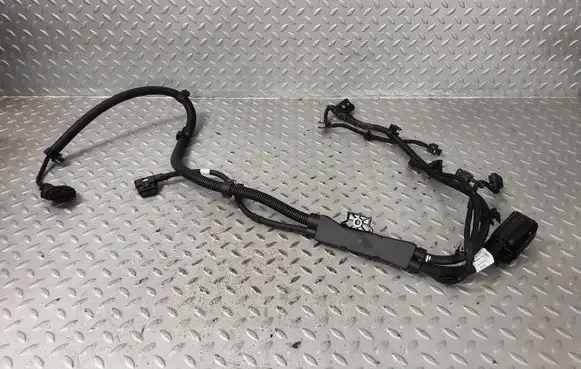 BMW X1 U11 Engine installation wiring loom 9468583 12519468583