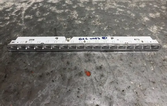 Mercedes-Benz GLC C253 Third/center stoplight A0999063801BILI A0999063801
