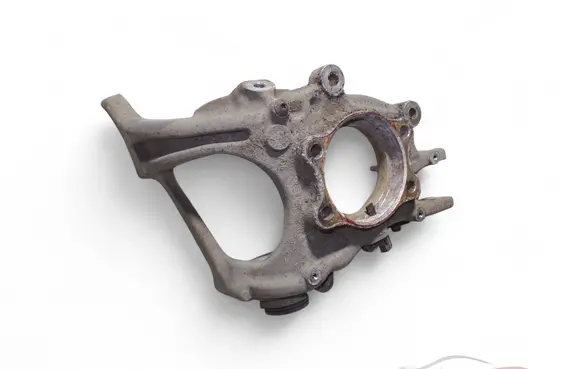Audi A7 S7 4G Rear wheel hub 8R0505435C