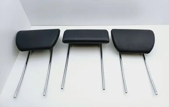 Mercedes-Benz B W245 Rear seat headrest 