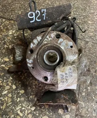 Citroen C5 Front wheel hub