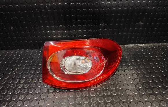 Volkswagen Tiguan Rear/tail lights 5N0945096H