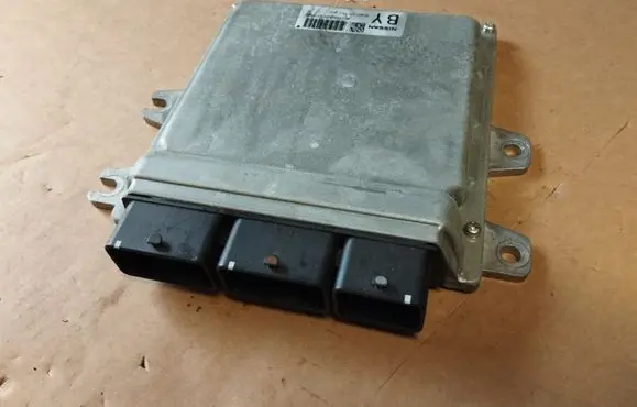 Infiniti G37 Engine control unit/module MEC109620
