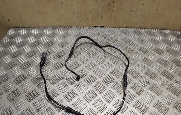 BMW 5 F10 F11 Brake pads wear sensor 