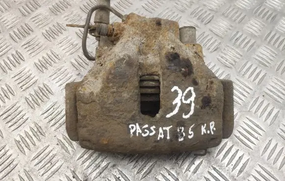 Volkswagen PASSAT B5 Front brake caliper