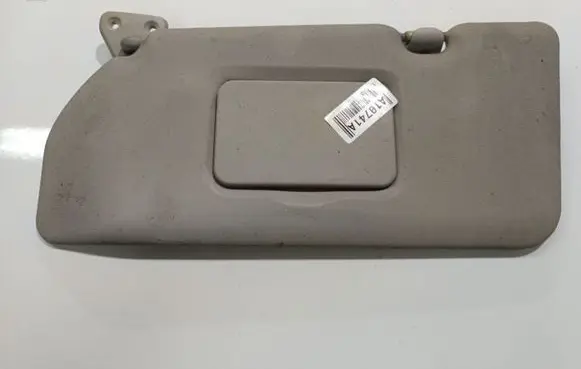 Nissan Almera Tino Sun visor