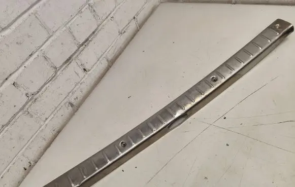 Citroen C5 Trunk/boot sill cover protection T19111