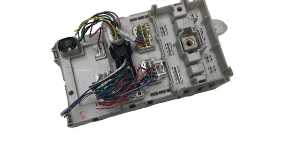 Toyota RAV 4 (XA20) Fuse box set 8273342080 3K070161