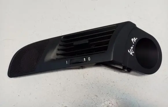 BMW 5 E39 Dashboard side air vent grill/cover trim 8391173 64228364029