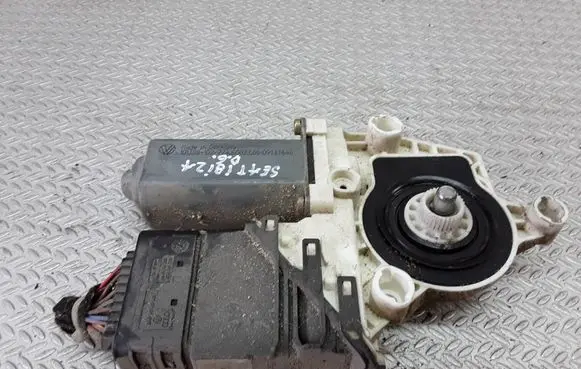 Seat Ibiza II (6k) Rear door window regulator motor 101388102
