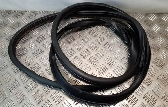 Mazda 6 Front door rubber seal
