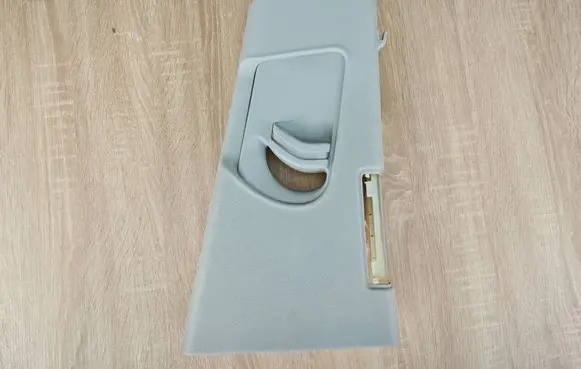 (B) pillar trim (top)