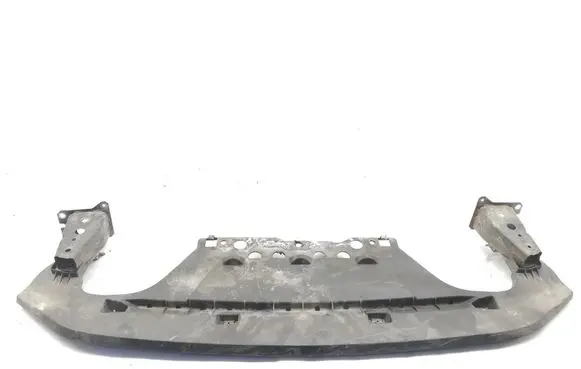 Front bumper skid plate/under tray