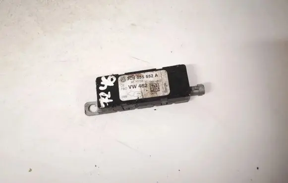 Volkswagen PASSAT B6 Antenna control unit 3c9035552a
