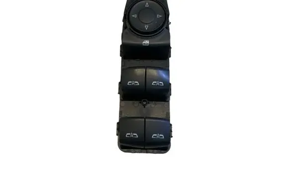 Opel Insignia B Electric window control switch 84211877 572A01 01799F