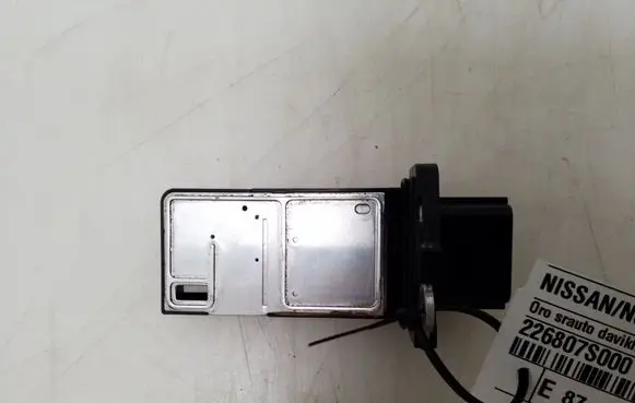 Nissan Note (E11) Mass air flow meter 226807S000