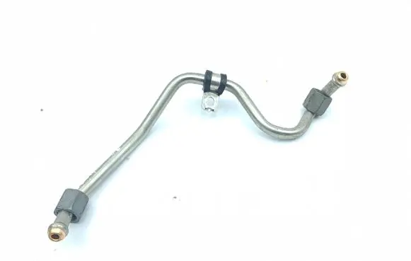 Fuel injector supply line/pipe