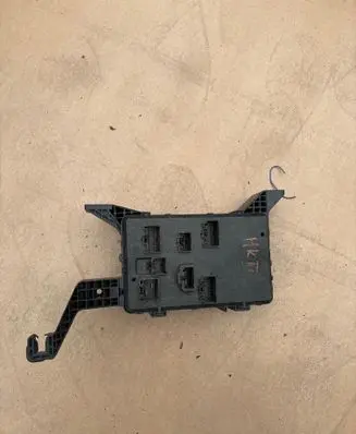 Ford Mondeo Mk III Fuse box set 1S7T14A073AF 2L1631021