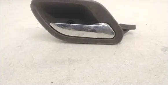 BMW 5 E39 Front door interior handle 8226050