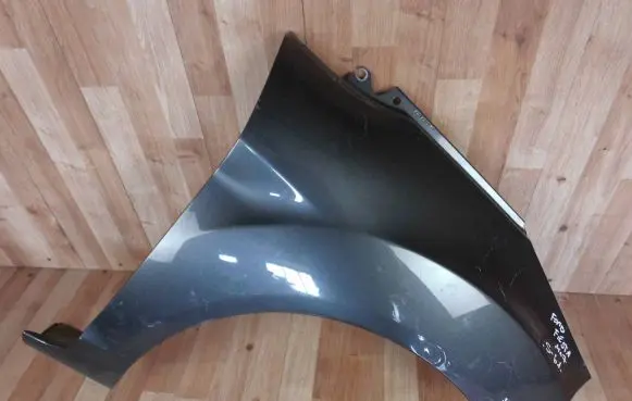 Ford Fiesta Fender C1BBA16015AA 1547373 1777180