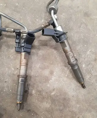 Volkswagen Crafter Fuel injector 076130277 070924 0445115