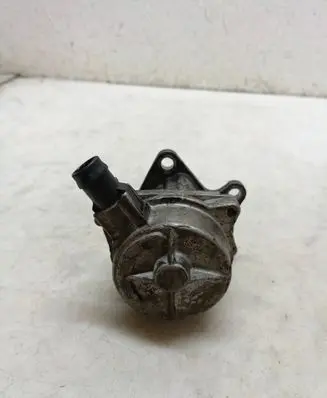 Renault Scenic I Vacuum pump 72117222C 00T329 142