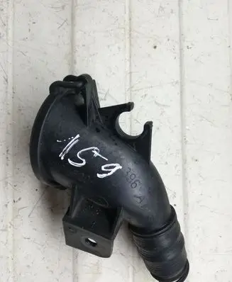 BMW 5 E60 E61 Window washer liquid tank fill tube 61667144396