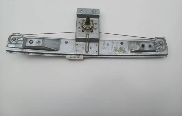 Opel Corsa D Rear door manual window regulator 503741