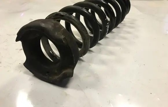 BMW 1 E81 E87 Rear coil spring