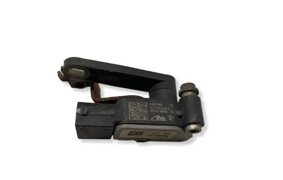 BMW X6 F16 Front height sensor lever 6867646