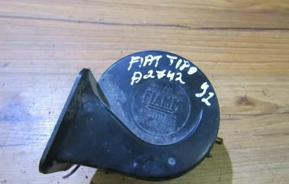 Fiat Tipo Horn signal 35717 e335717e3
