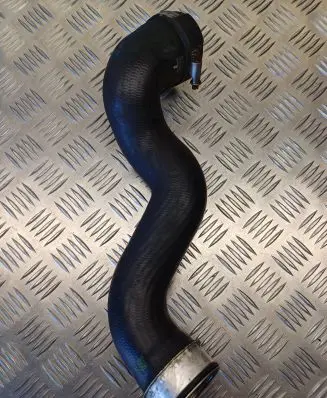 Audi A4 S4 B7 8E 8H Intercooler hose/pipe 8E0145737E