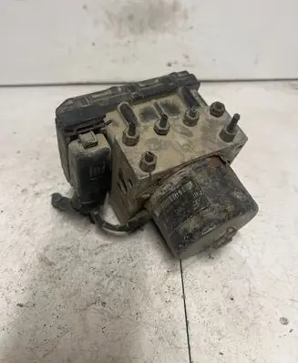 Volkswagen Golf IV ABS Pump 1J0907379P MLS2D08G82 10094903313