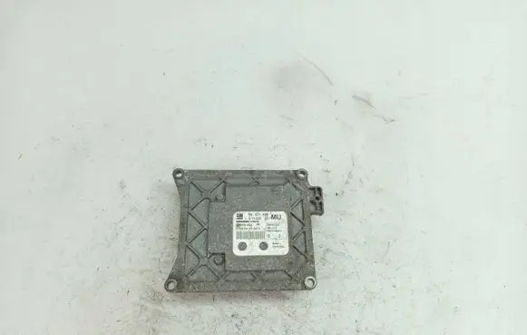 Opel Zafira B Engine control unit/module 55571558 0080405005 5WK9464