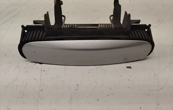 Audi A4 S4 B7 8E 8H Rear door exterior handle 4B0839885