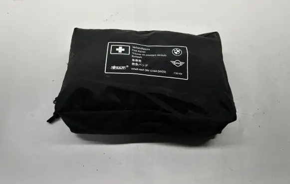 Mini One - Cooper F56 F55 First aid kit 7263439
