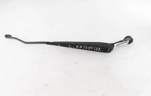 Suzuki Grand Vitara I Front wiper blade arm 